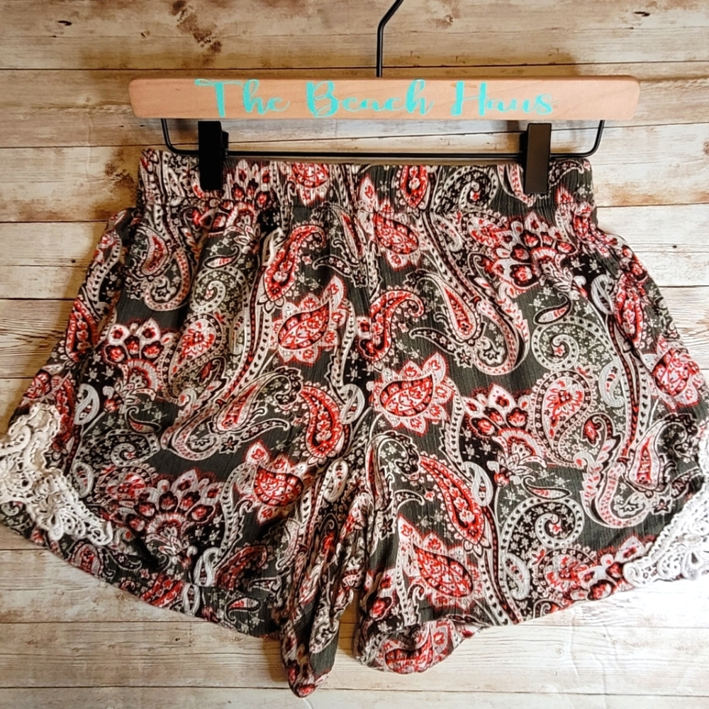 Boho shorts with lace trim | Boho Shorts | Casual Shorts